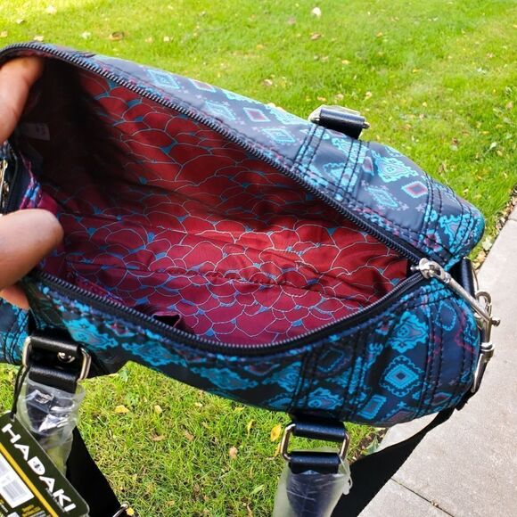 NWT Hadaki Nola Vegan Small Duffle Messenger Bag. - Picture 5 of 15